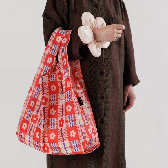 NWT Standard Baggu - Flower Market Plaid (Sandy Liang Collab) - Picture 3 of 6